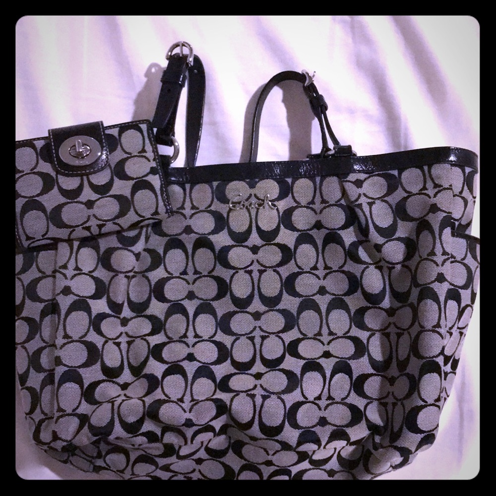 Coach Purse & Wallet